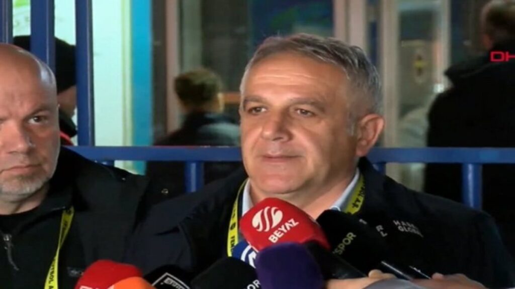 adnan er takimimizi sahadan cekmemek icin kendimizi zor tuttuk BUdPHgef