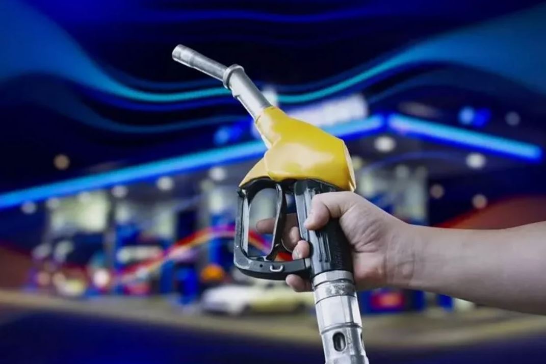 akaryakit fiyatlarinda buyuk surpriz gune yeni tarifeyle uyanacaksiniz 0 zyIl2d8i
