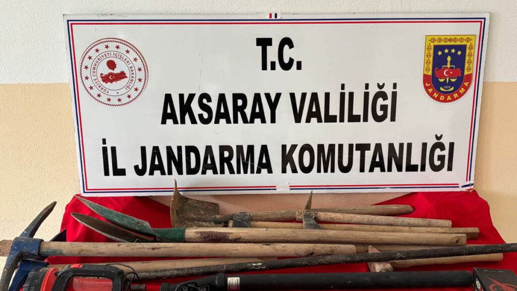 aksarayda jandarmadan kacak kazi operasyonu 8 supheli sucustu yakalandi qqUVs9AA