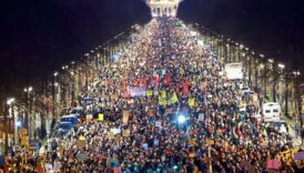 almanyada gerilim artiyor berlinde on binler sokaga indi 1XXQhWBU
