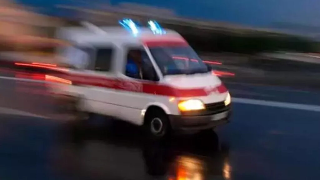 ankarada korkunc kaza ego otobusu ile servis araci carpisti yaralilar var Bt8HIjh7