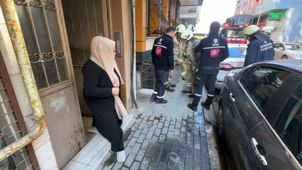 avcilarda dogal gaz sizintisi iddiasi panige yol acti 0 KNIMOKLl