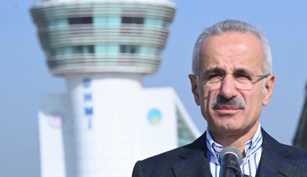 bakan uraloglu duyurdu ocakta 16 milyon yolcu VMMCEjbs