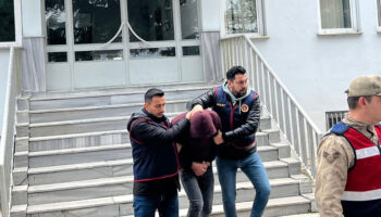 bakir kablo calan 3 kisi tutuklandi 7Sf4CjBk