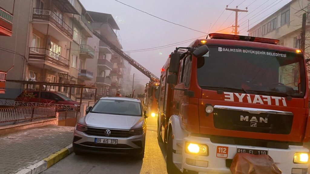 balikesirde yangin mesaisi ubsAuat5