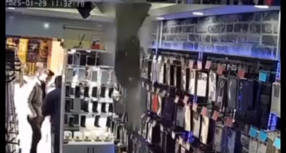 bartinda gorunmez kaza tavan coktu 2 ZhTW6YRt