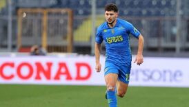 besiktasin gundemindeki oyuncunun menajeri konustu iste transferdeki son durum 6j6jiVtz