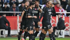 besiktastan orta saha icin flas hamle kiradaki oyuncusunu cagiracak yVuLpiuS