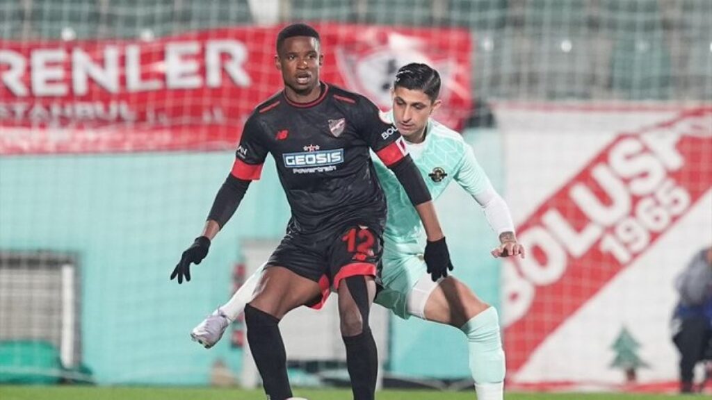 bulent korkmazin ekibi galibiyeti koruyamadi y8Uisu2j