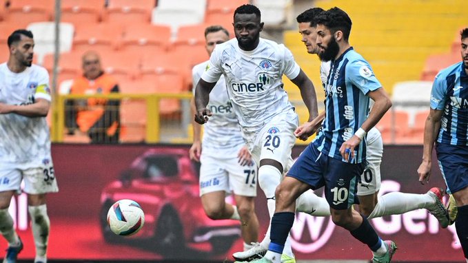 burak yilmazli kasimpasa 8 gollu macta galip 0 p5TjODr5