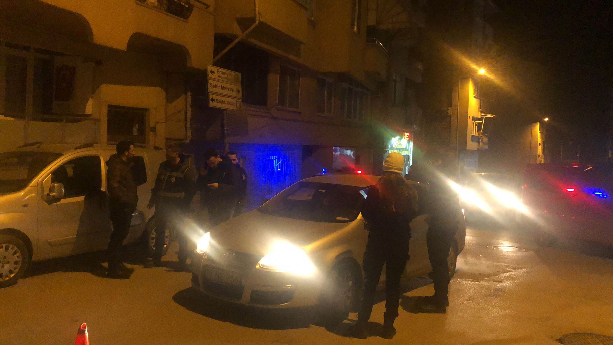 bursa polisinden guvenlik uygulamalari 0 UV3a7jE9