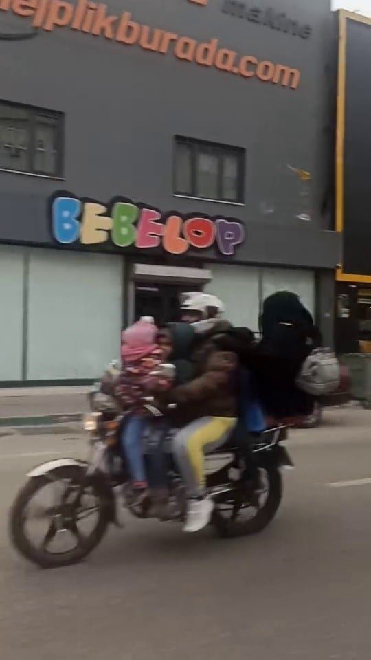 bursada inanilmaz goruntu motosiklete 6 kisi bindiler 0 3hvIVcMd