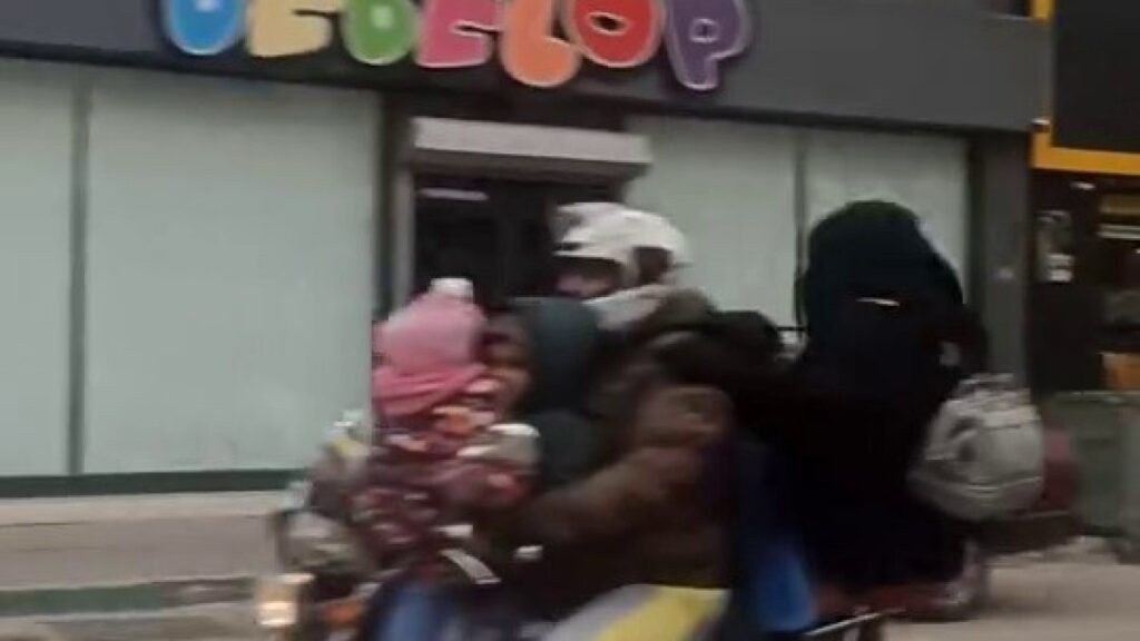 bursada inanilmaz goruntu motosiklete 6 kisi bindiler n5YhEkI2