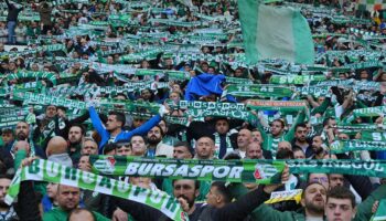 bursaspor besiktas fenerbahce ve trabzonsporu solladi 3 ligdeler ama rekor kiriyorlar TWFMqJVQ