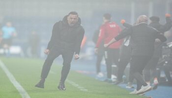cagdas atan neredeyse kusursuzduk zmQaX8sK