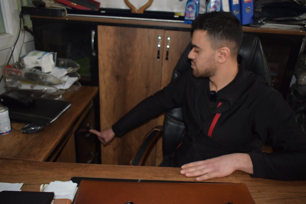 caldiklari malzemeleri el arabasiyla goturduler 120 bin liralik hirsizlik anbean goruntulendi 6 VA1QPnnv