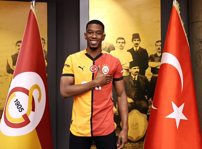 carlos cuesta galatasaraya imzayi atti iste maliyeti 0 fcqqIcbC