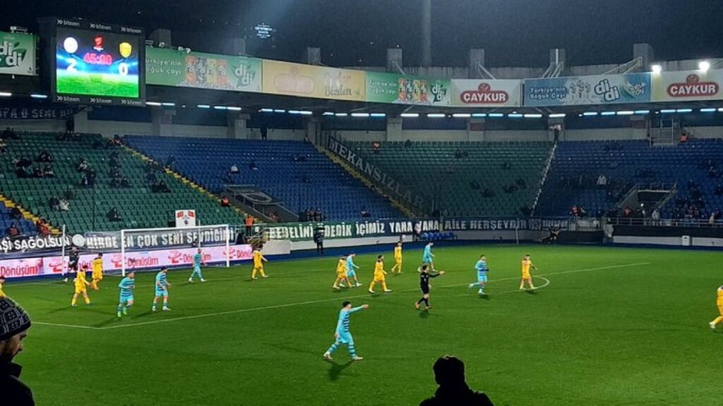 caykur rizespor ilk yarida cok rahat 68SJwcwD
