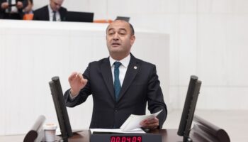 chp genel baskan yardimcisi ozgur karabattan flas dezenflasyon aciklamasi vARnZXml