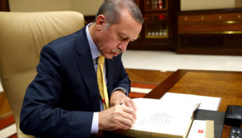 cumhurbaskanligi tarafindan yapilan atamalar resmi gazetede xthEba2s