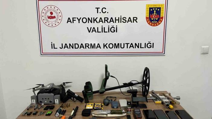 define avcilari kazdiklari kuyuda sucustu yakalandi jandarma iple tek tek cikardi 1 2aDbRZ26