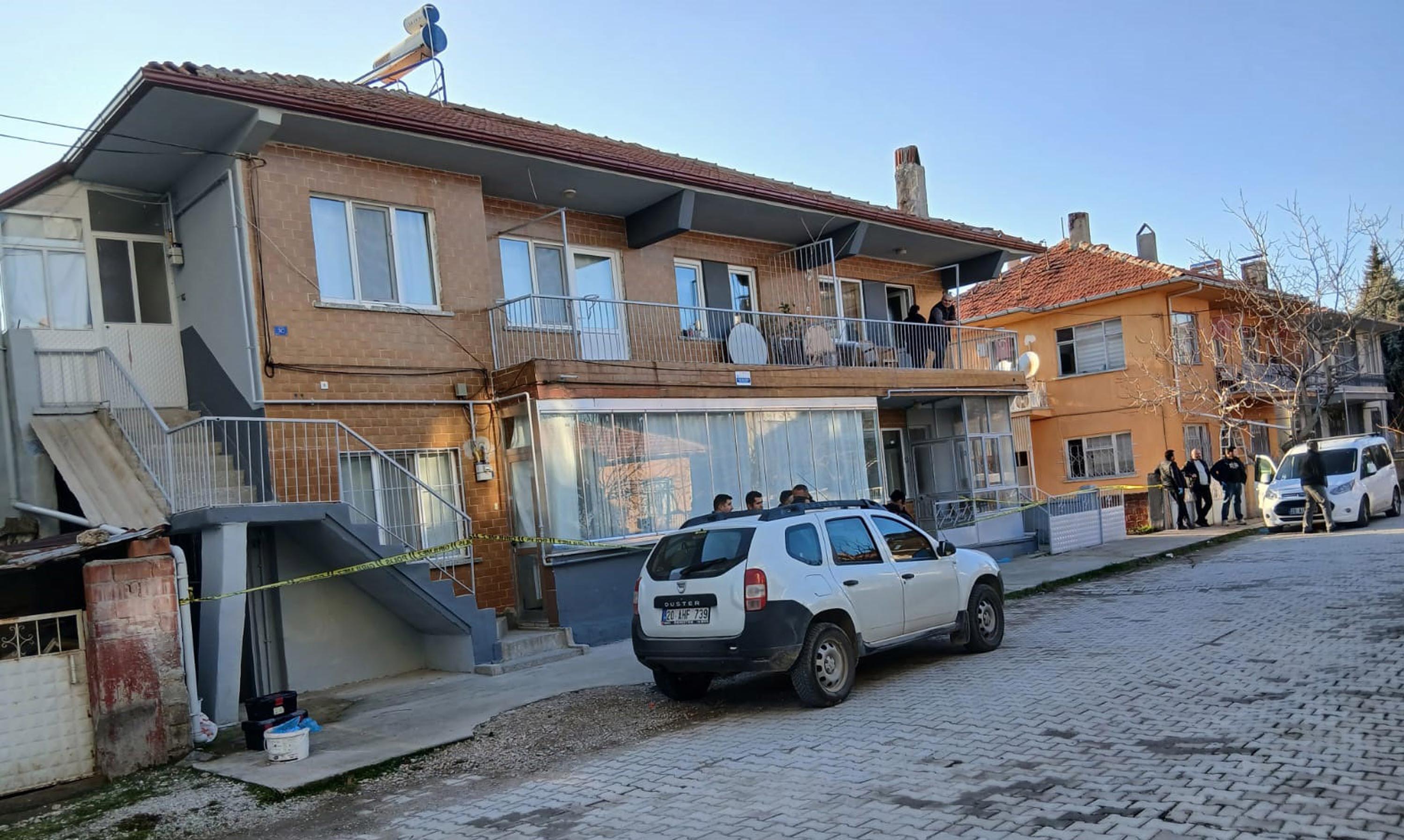 denizlideki vahsette katil 50 metre uzakta cikti uc bilezik icin oldurmus cesedi cuvalda bulunmustu isBAHNB6