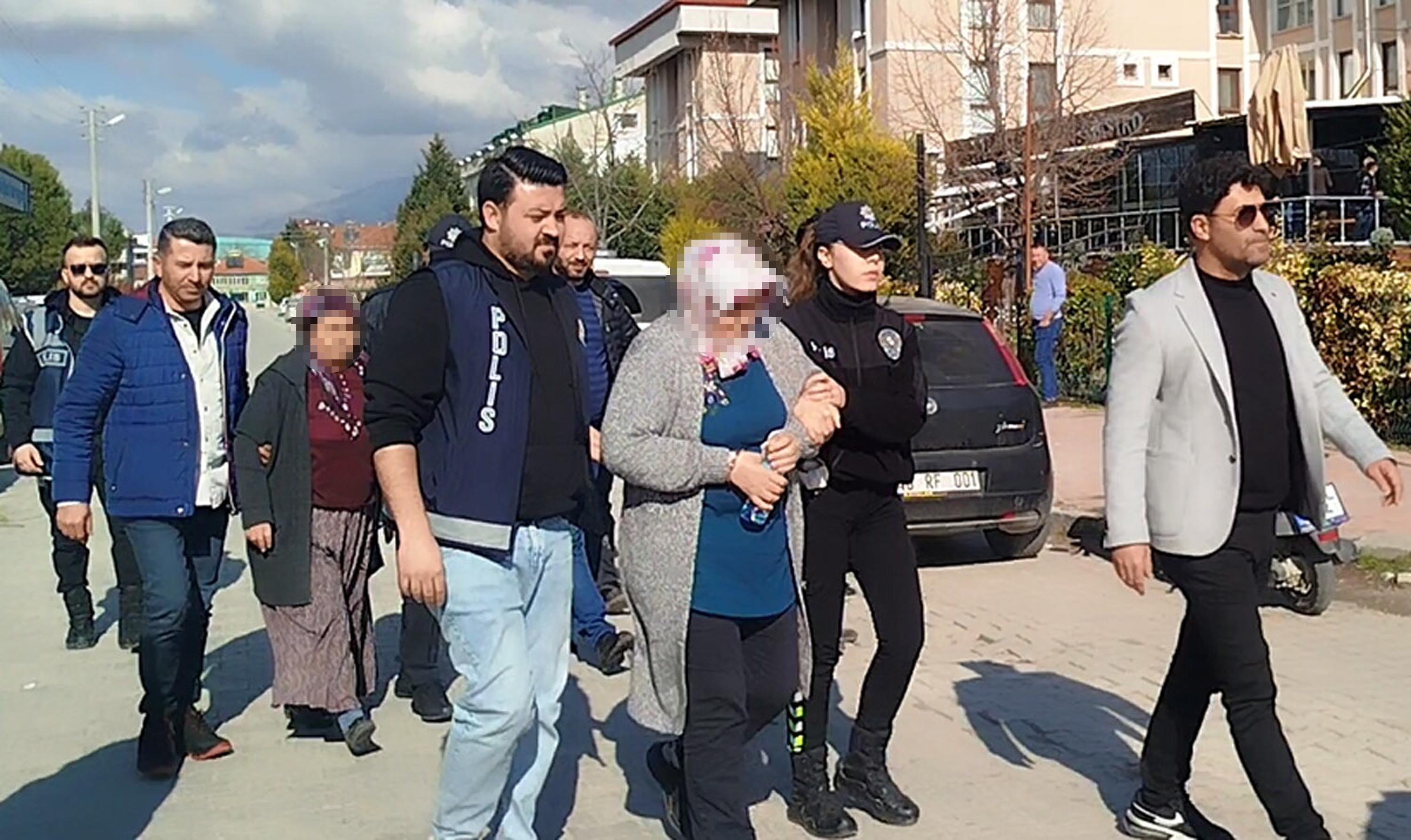 denizlideki vahsette katil 50 metre uzakta cikti uc bilezik icin oldurmus cesedi cuvalda bulunmustu zKN4TYIw