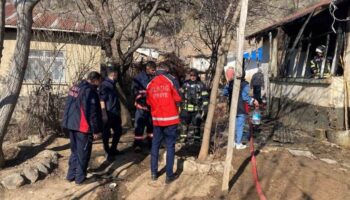 devrilen soba dehset sacti 1i agir 3 kisi yarali wfUFLfHt