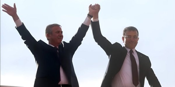 ekrem imamoglu ile mansur yavasin ele ele pozunun perde arkasi ortaya cikti 0 N6nC7HqR