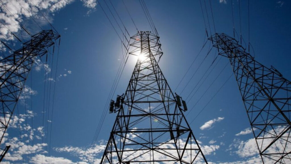 elektrik uretiminde ve tuketiminde rekor kirildi wRp3etYb