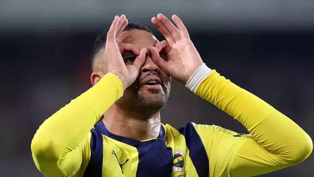 en nesyri maca cikmadan once en son ne yaptigini acikladi FsFIqnkN