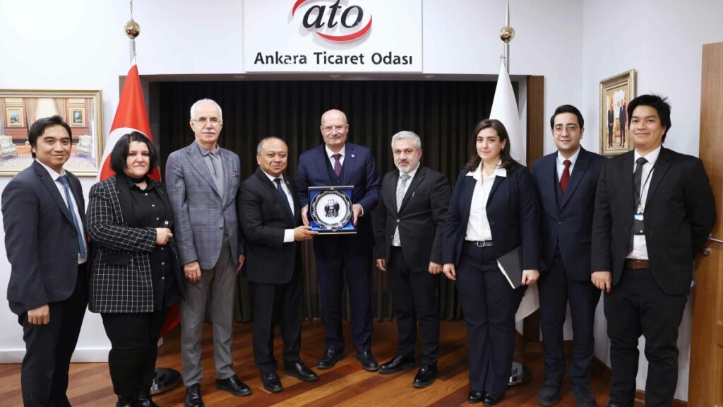 endonezya buyukelcisi purnama ankara ticaret odasi baskanini ziyaret etti 5iOwAdcY