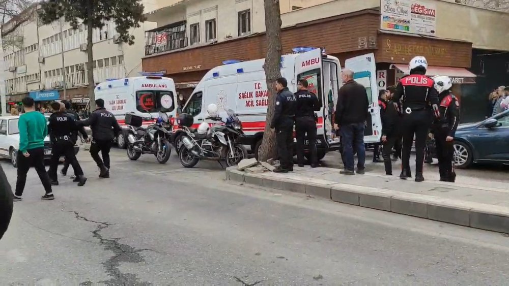esnafin tartismasinda kan akti 9 kisi yaralandi 3 DZIwPRMy
