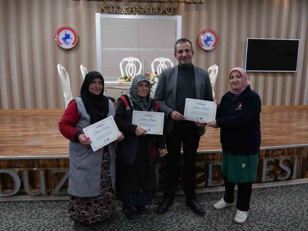 evlilik okulu egitimleri suruyor 1 XIHyb3CD