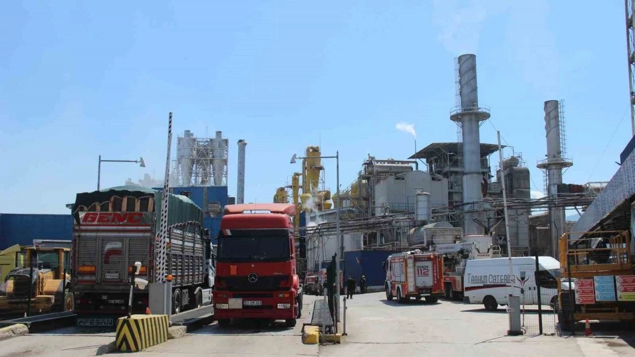 fabrikada iscisi kabusu yasadi kopan parmaklarini mesai arkadaslari buldu 0 NEVJlv6a