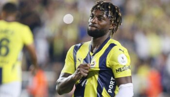 fenerbahce saint maximine vedaya hazirlaniyor yeni takimi ortaya cikti pqHx4tNK