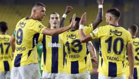 fenerbahceyi zorlu fikstur bekliyor 1 ayda 8 mac oynayacak ZaetDZYA
