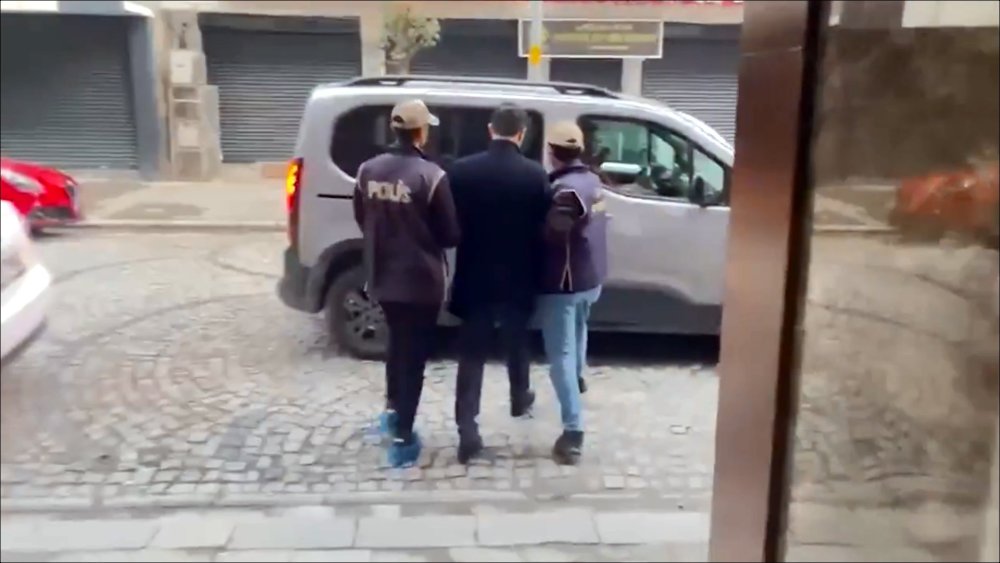 fetoculer kiskaca alindi 29 ilde dev operasyon 93 gozalti yerlikaya gevsemeye yer yok diyerek H31XTHz8