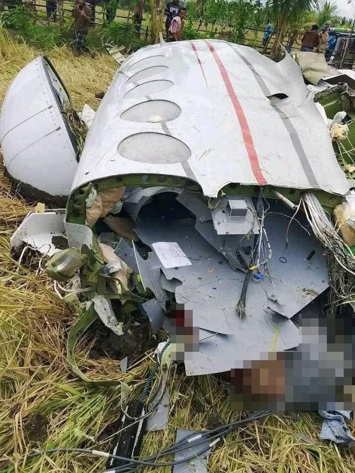 filipinlerde kucuk ucak pirinc tarlasina cakildi 4 olu 2 cDMqPGrP