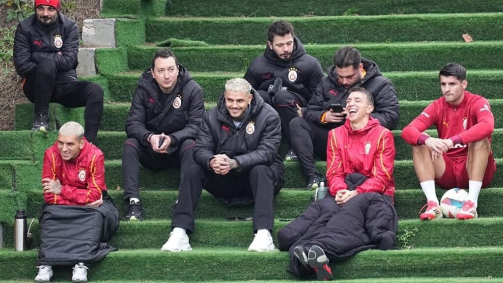 galatasarayin boluspor kamp kadrosu aciklandi OTmgAJJw