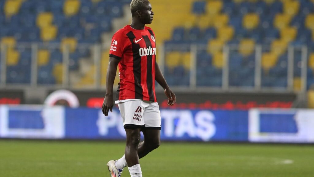 genclerbirligi djitte ile yollarini ayirdi Ha77BHSq