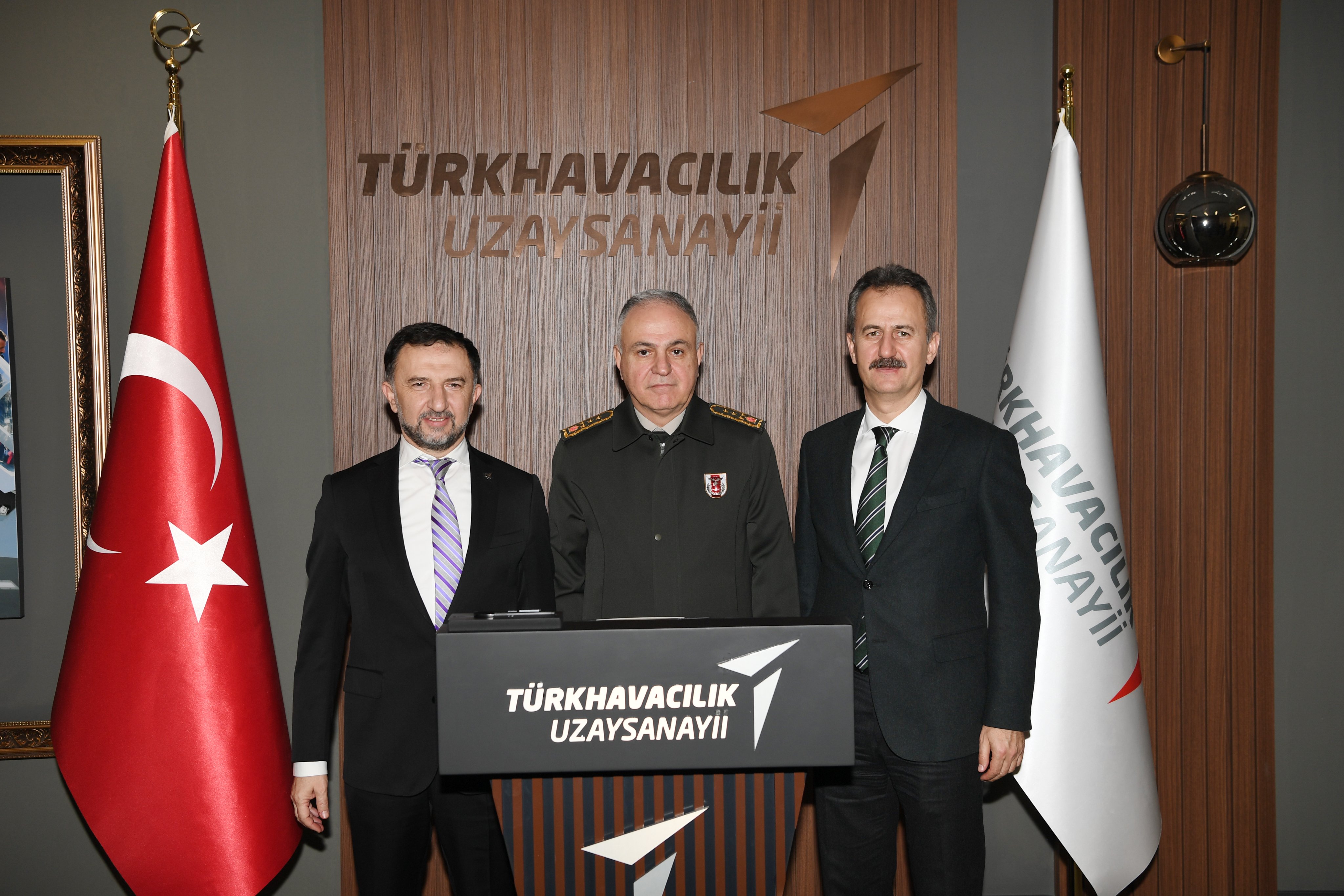 genelkurmay baskani orgeneral gurak tusasi ziyaret etti 0 Y2sdgQwj
