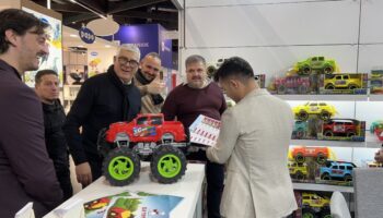 goz kamastiran turk uretimi oyuncaklar nurnbergde YgW8UTLM