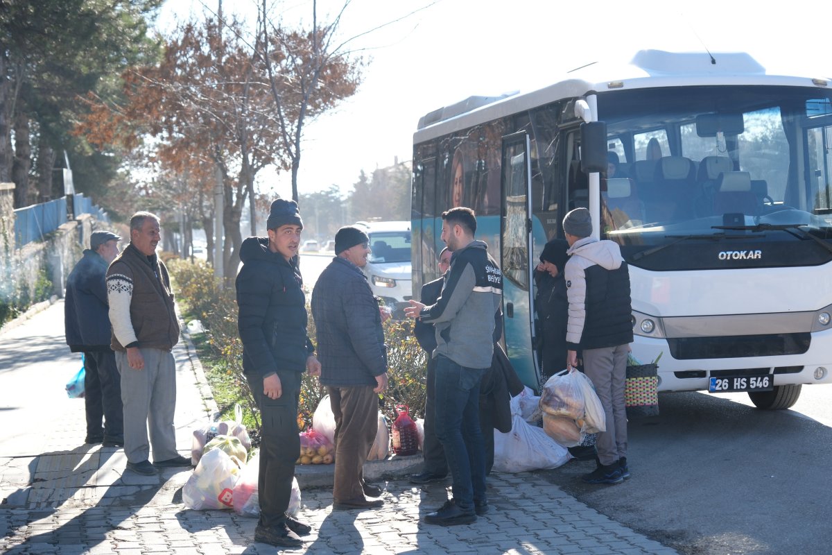 halk pazarina ucretsiz otobus hizmeti 0