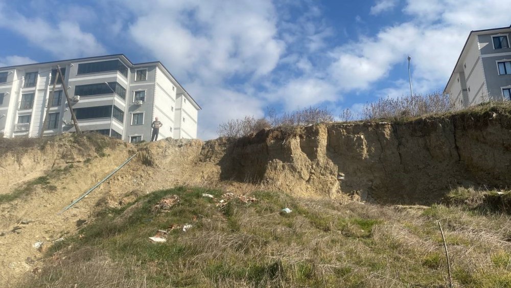 heyelan vatandaslari tedirgin ediyor 2 NlTPvWGB