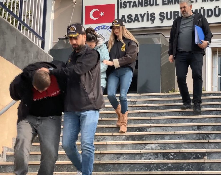 internet uzerinden yuzlerce kisiyi dolandirdilar oto yikamacisi 4 kisiden buyuk vurgun 2