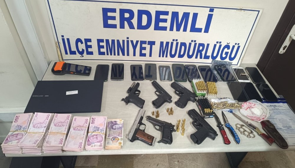 is yerlerini kursunlayip harac aliyorlardi kaplanlar cetesine polis darbesi 5 ML4tprVB