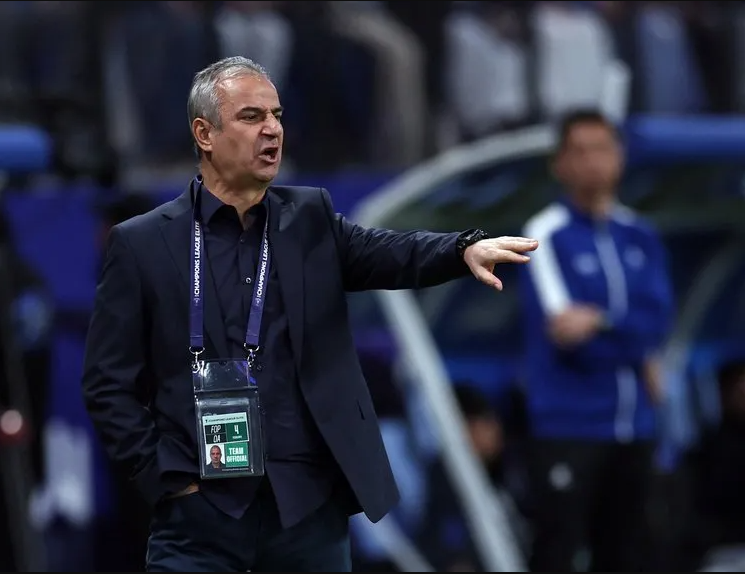 ismail kartal jorge jesus ile karsi karsiya geldi ilk yarida isi bitirdi 0 AycZpdI2
