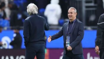 ismail kartal jorge jesus ile karsi karsiya geldi ilk yarida isi bitirdi FYv8gD7F