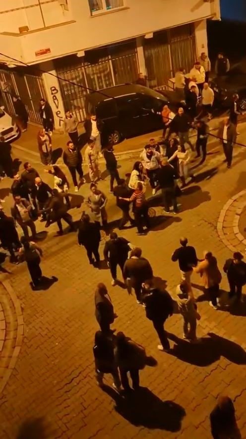 istanbulda asker eglencesi meydan savasina donustu 0 d7IPLNXj
